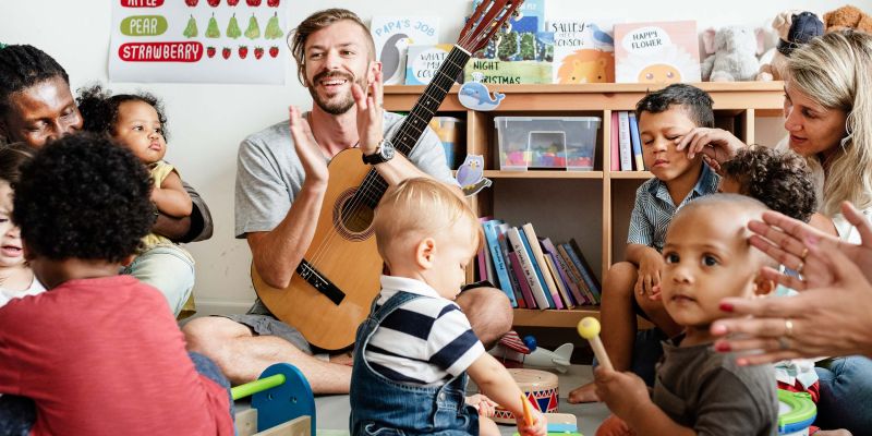 #3298 (kein Titel) – Mit dem Wahlfach HEP im Erziehungsdienst können Sie nach Ihrer Ausbildung in Kindertagesstätten tätig werden.